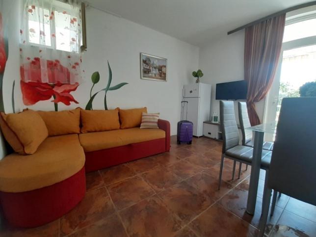 Family Apartment Garden And Sea Petrovac Екстер'єр фото