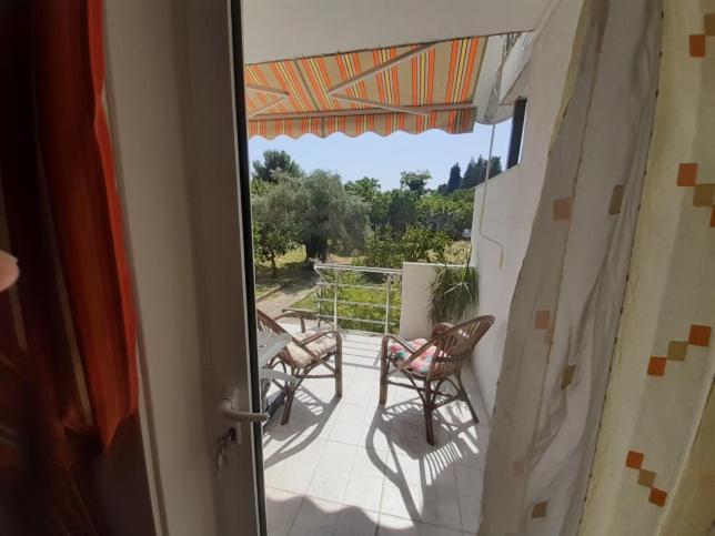 Family Apartment Garden And Sea Petrovac Екстер'єр фото